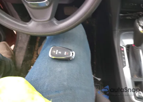 2019 Chevrolet Equinox Lt z USA, uszkodzony, nr VIN 3GNAXKEV9KL145180